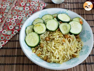 Noodles con ceci arrostiti e zucchine - foto 2