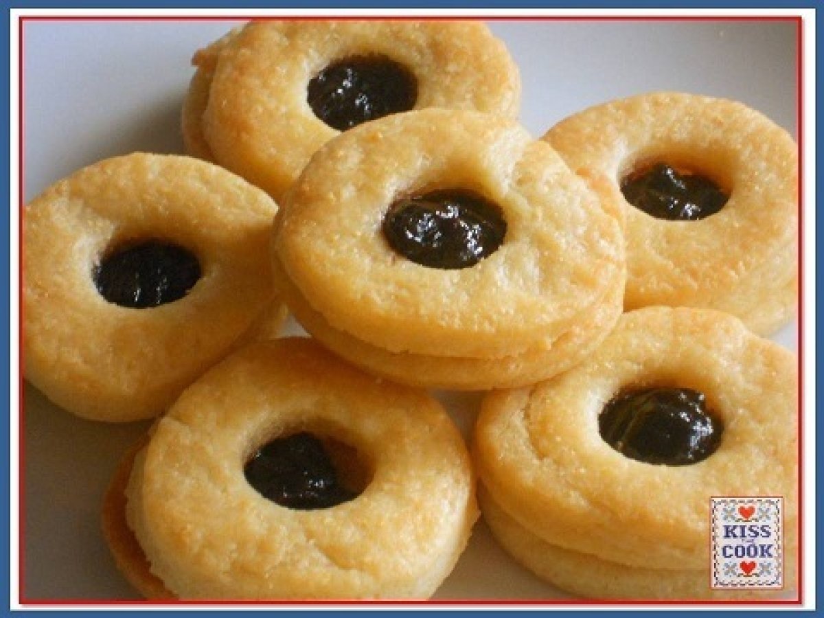 OCCHIO DI BUE SALATO CON MARMELLATA DI CIPOLLE