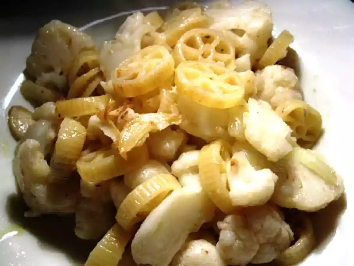 Oggi, venerdi santo....un pò di astinenza ma con Le ruote e cavolfiore!!!!!!! - foto 2