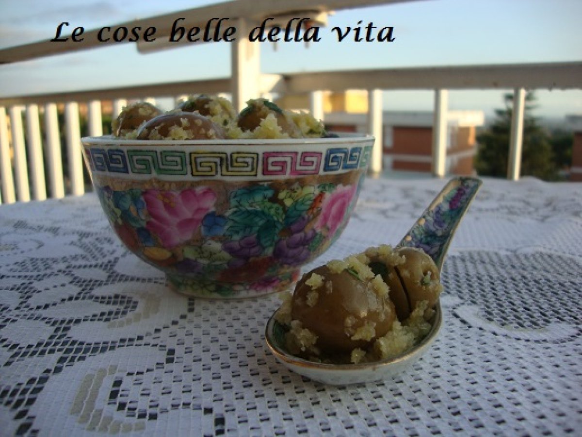 Olive ammuddicate (con la mollica)