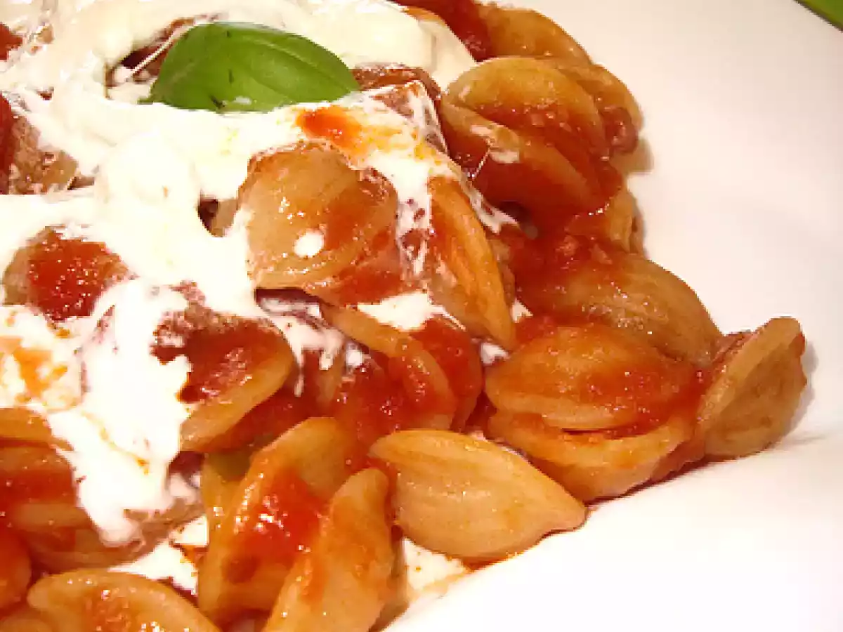 Orecchiette con speck, pomodorini e stracciatella - foto 2