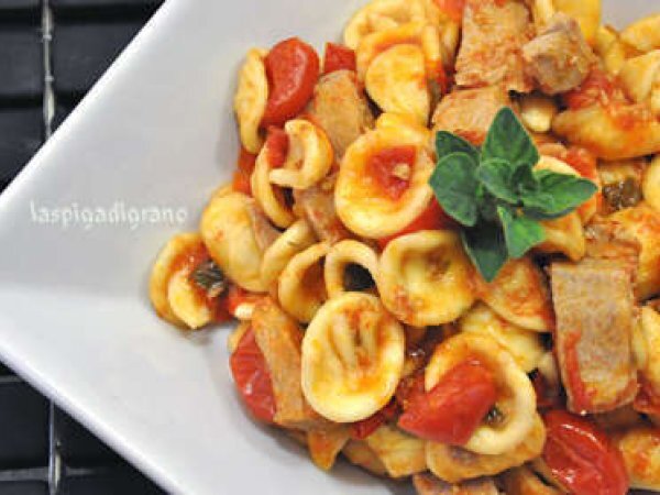 Orecchiette tonno fresco e pachino