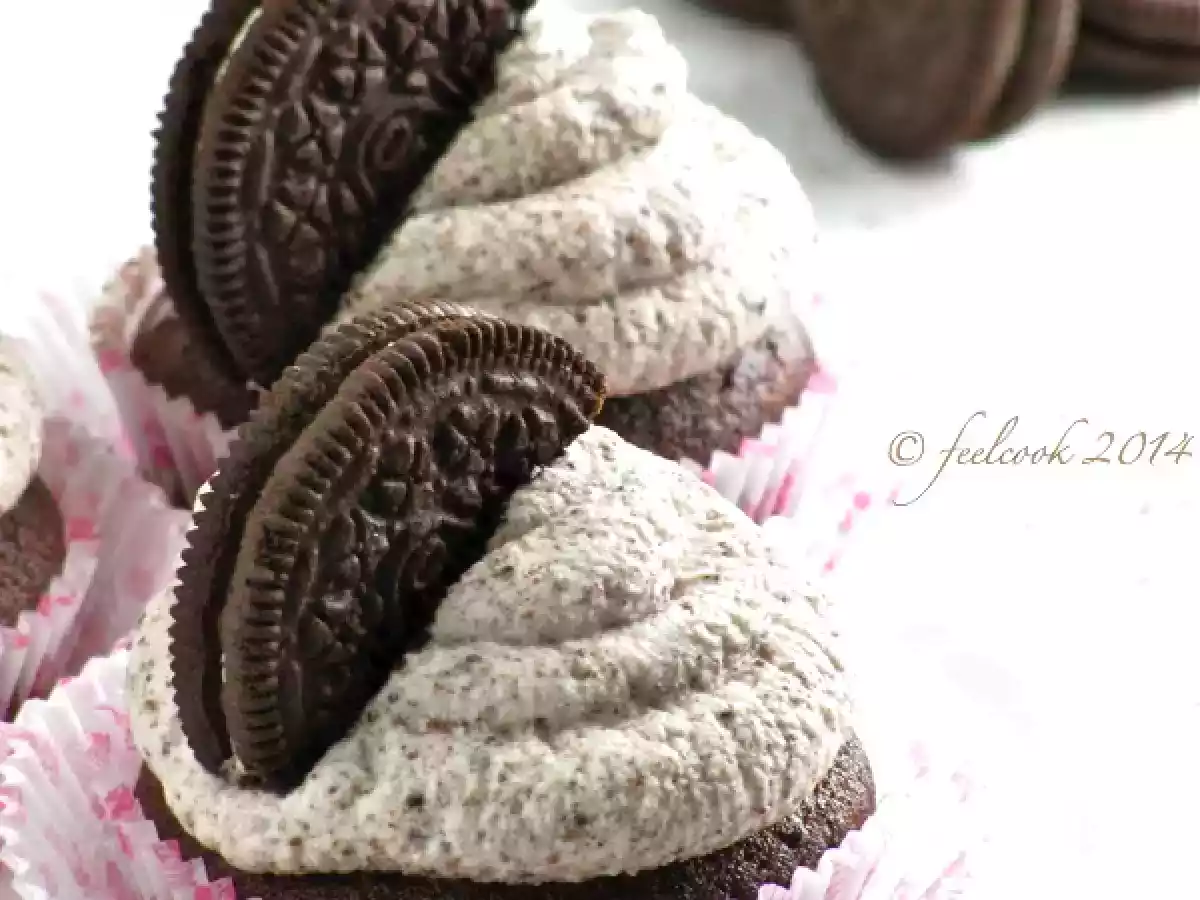 Oreo cupcake