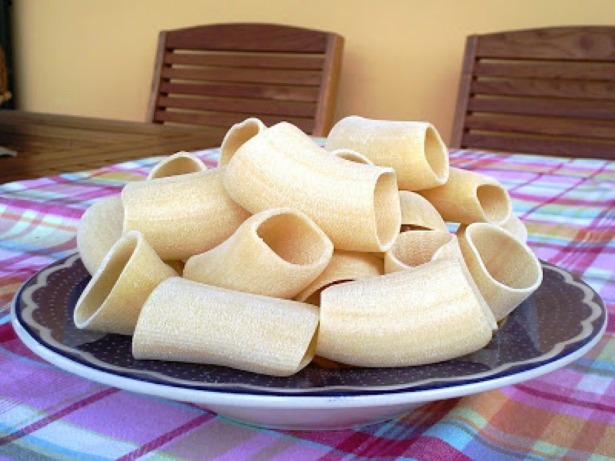 Paccheri Lisci al Pesce Spada con Dragoncello - foto 4