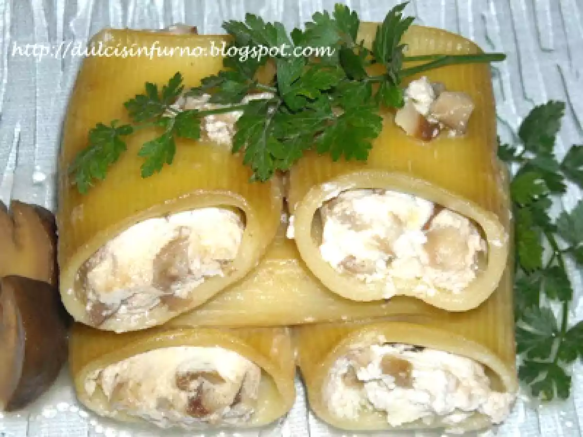 Paccheri ripieni ai funghi Porcini - foto 2