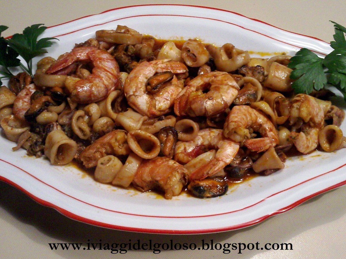 PADELLATA DI PESCE