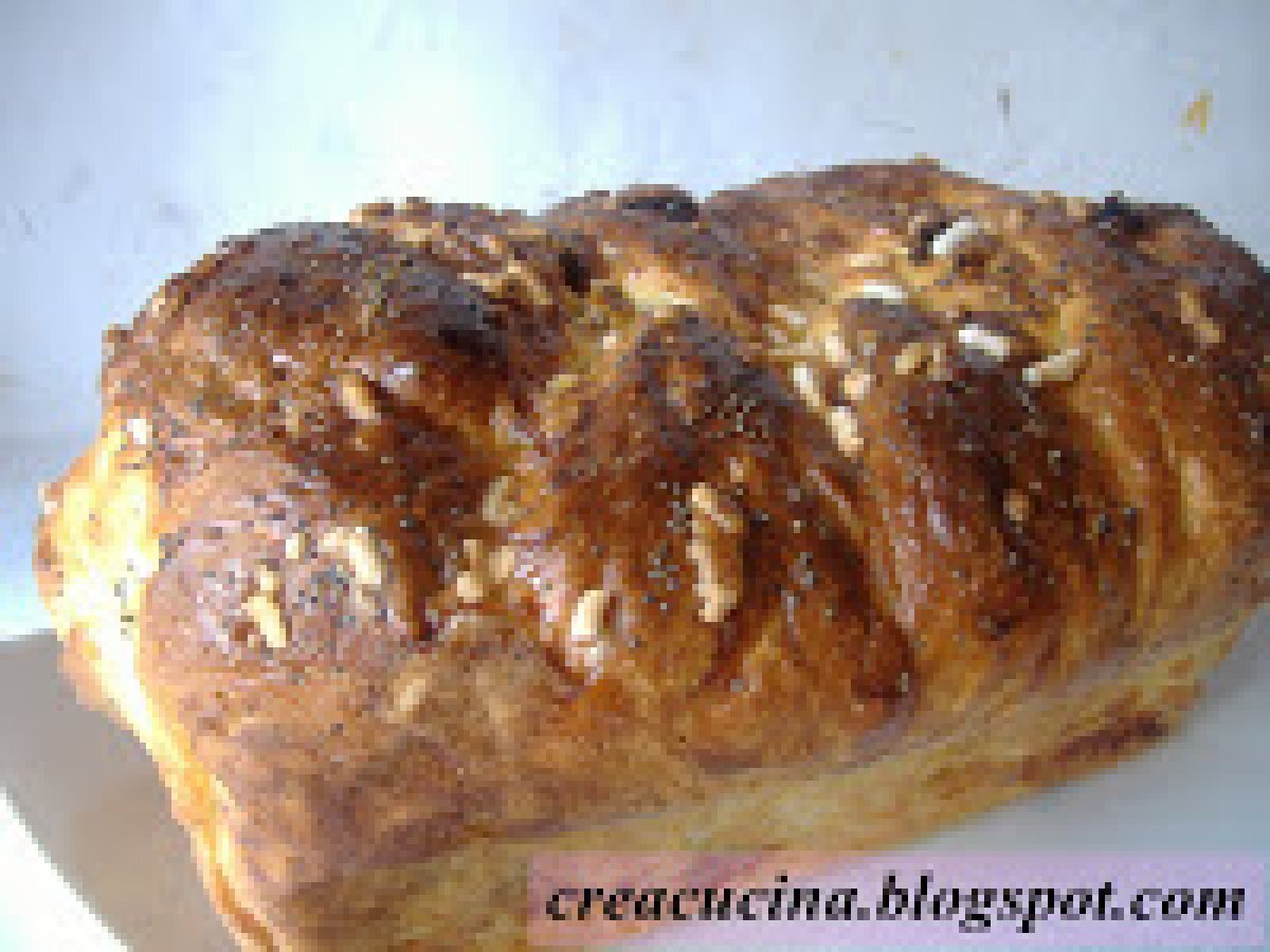 PAN BRIOCHE ALL'UVETTA