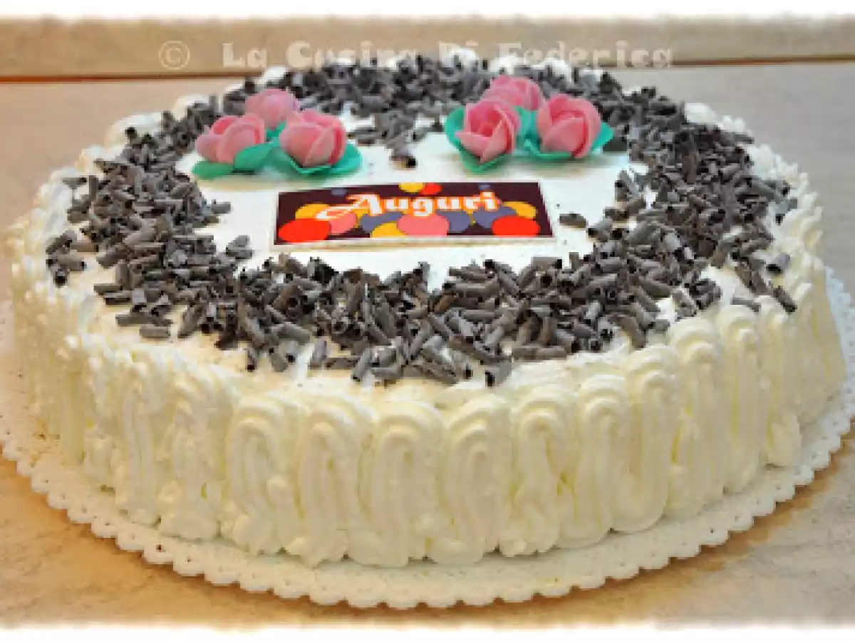 Pan di spagna al cacao e crema al mascarpone