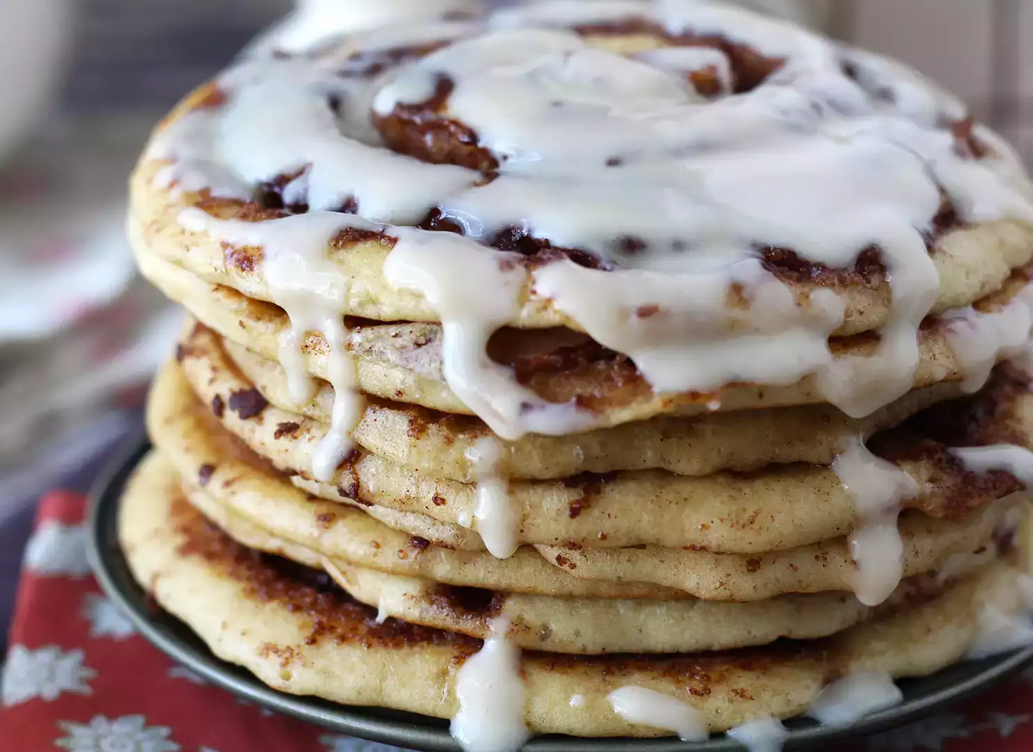 Pancake alla cannella - cinnamon rolls pancake