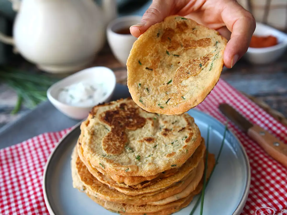 Pancake salati alle lenticchie corallo: ricetta proteica facile e gustosa - foto 3