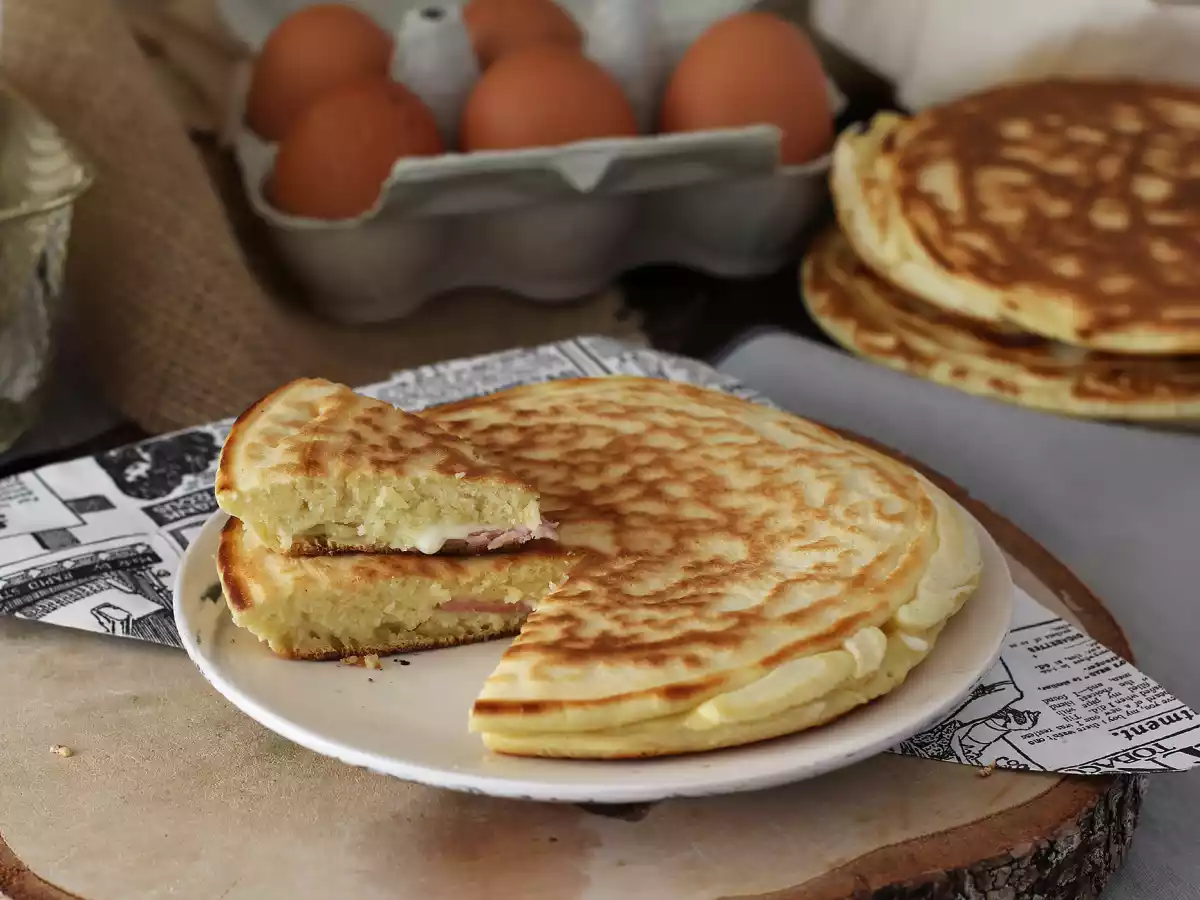 Pancake salati con prosciutto cotto e formaggio - foto 4