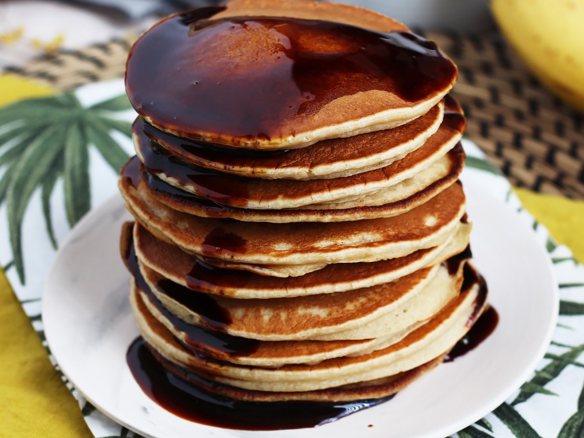 Pancakes alla banana - Ricetta facile - foto 3