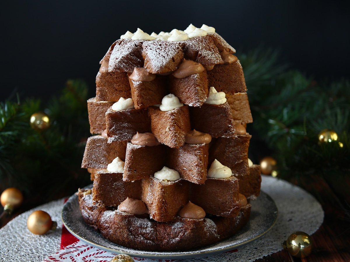 Pandoro farcito con crema al mascarpone e Nutella