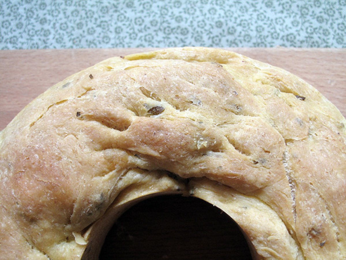 Pane all'aglio e alle erbe aromatiche