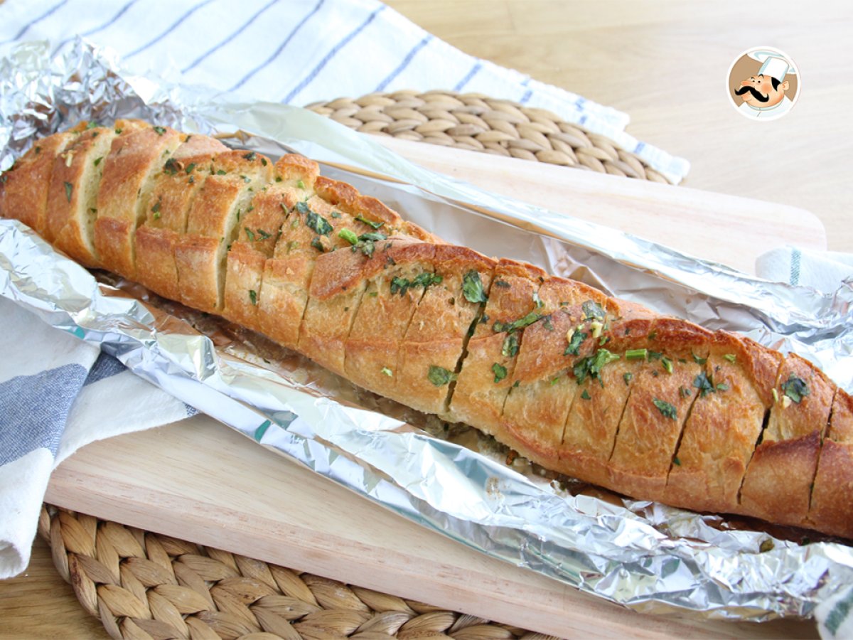 Pane all'aglio - Ricetta facile - foto 2