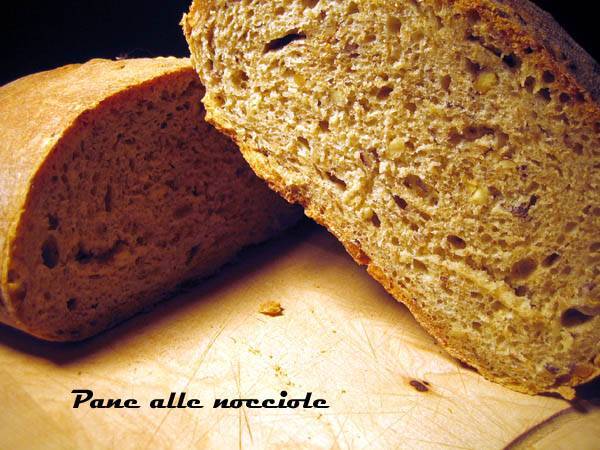 PANE ALLE NOCCIOLE