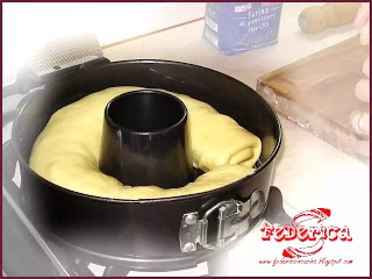 Pane arrotolato con salsiccia e peperoni - foto 5