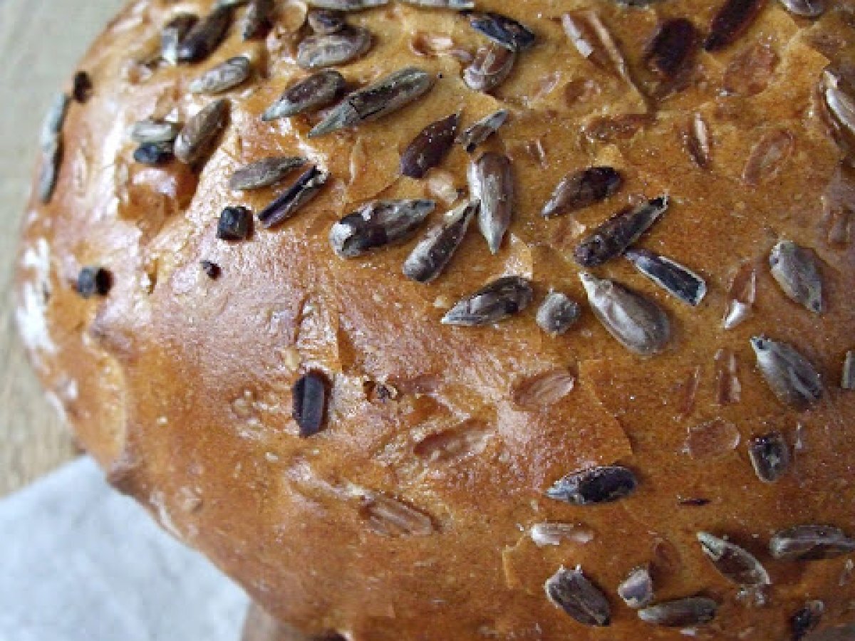 Pane con semi di zucca e girasole e patate!