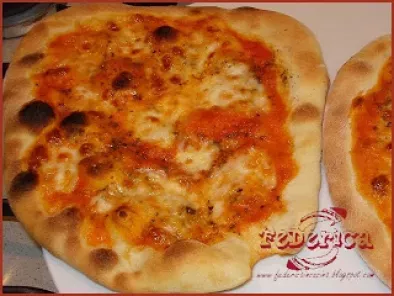 Pane e pizza con albumi - foto 2