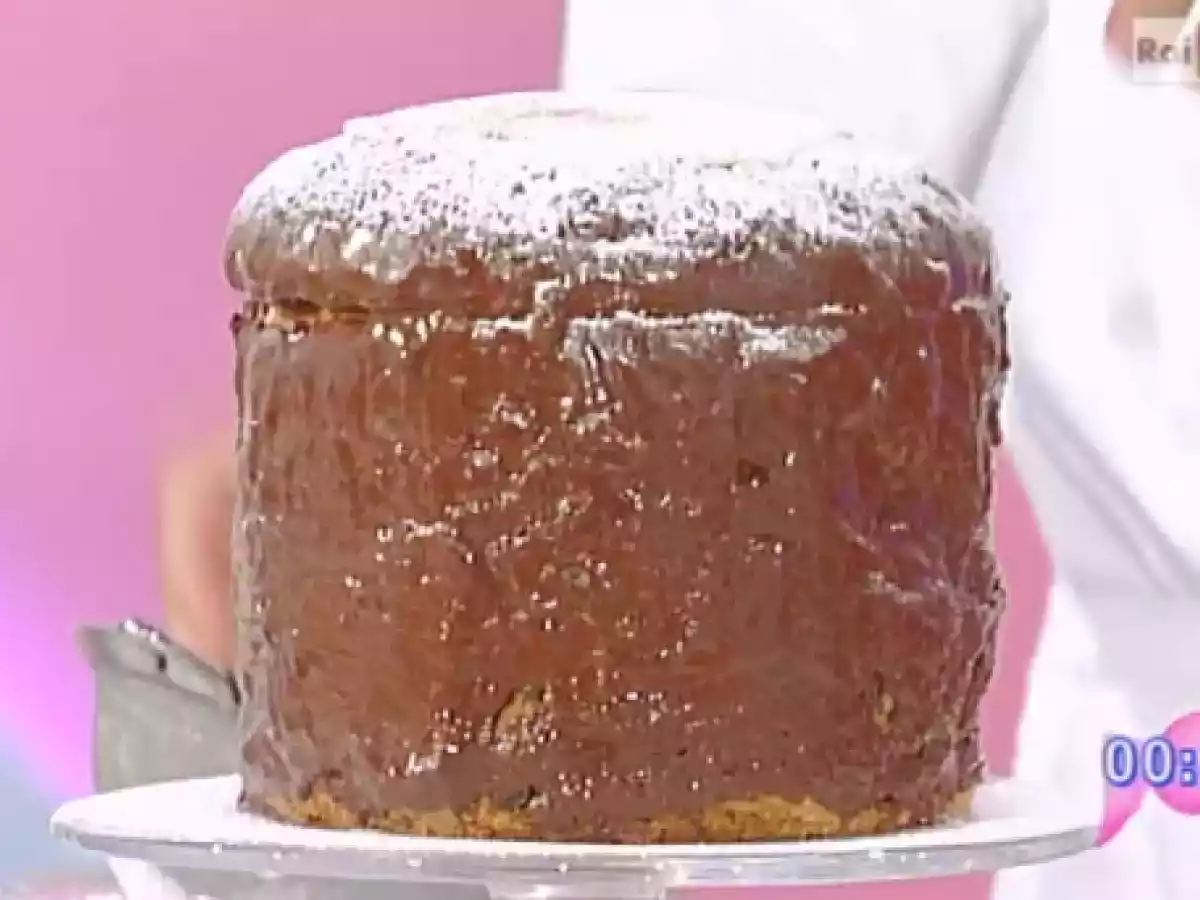 Panettone farcito al cioccolato e rum