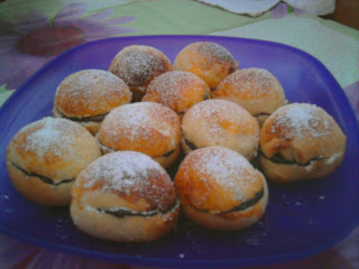 Panini Dolci con Crema al Cioccolato