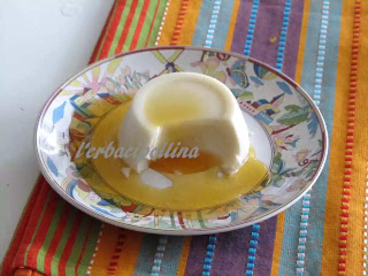 PANNA COTTA CON CARAMELLO MORBIDO