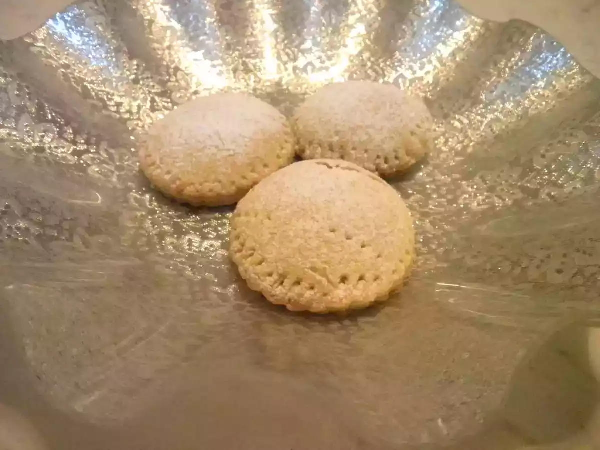 Panzerotti dolci con Ricotta e canditi