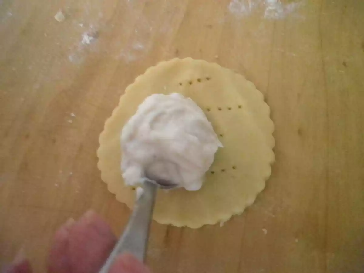 Panzerotti dolci con Ricotta e canditi - foto 6