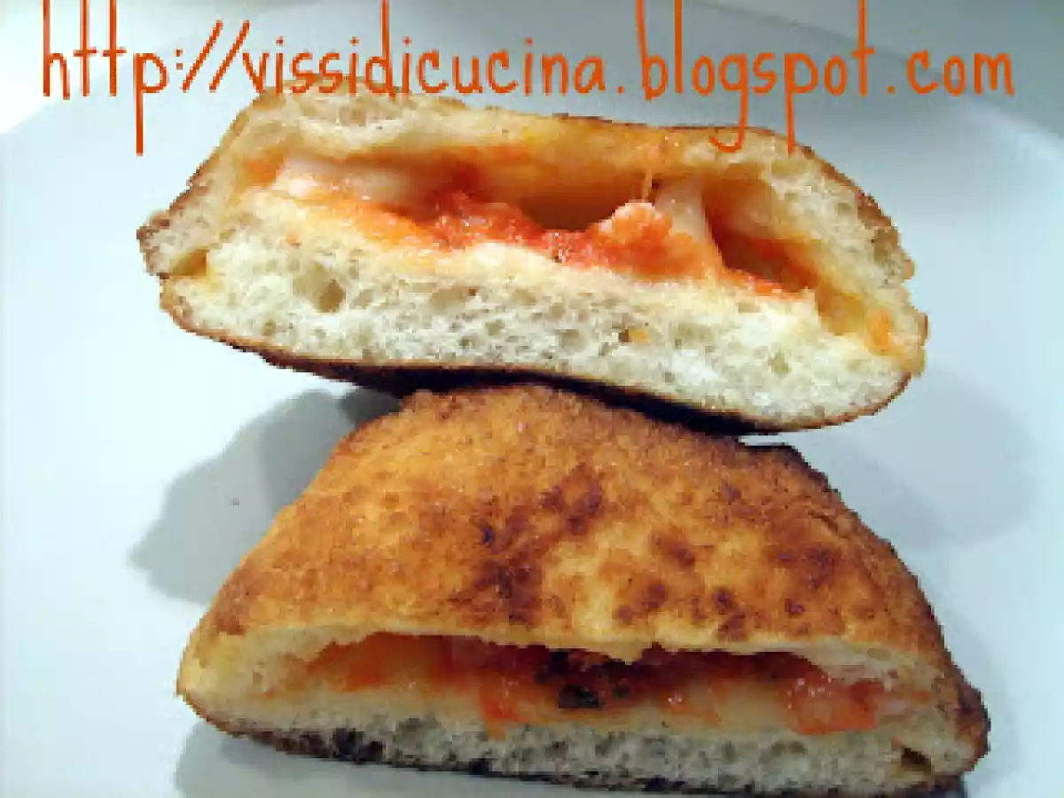 Panzerotti - Milanese Street Food