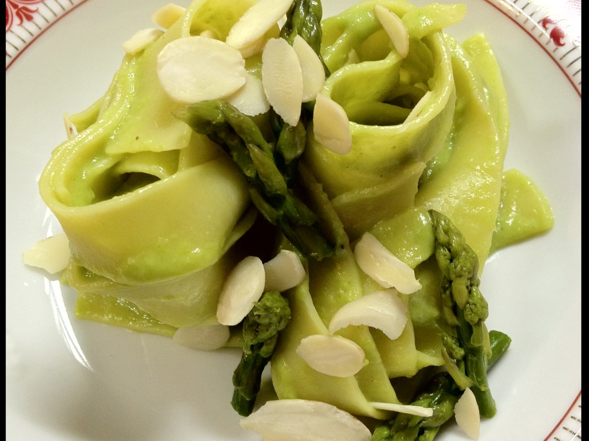 Pappardelle alla crema di asparagi