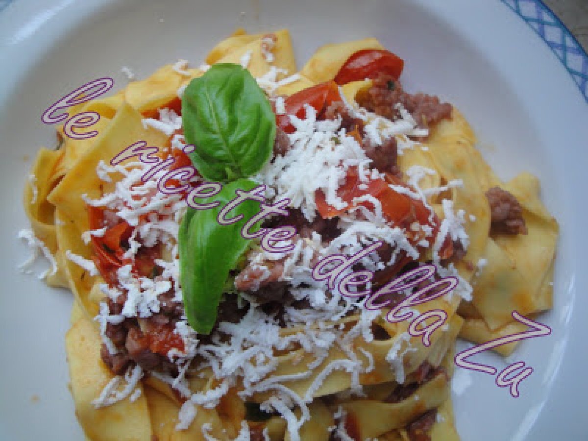 Pappardelle con sugo di Salsiccia Piccante e Pomodori Ciliegino - foto 2