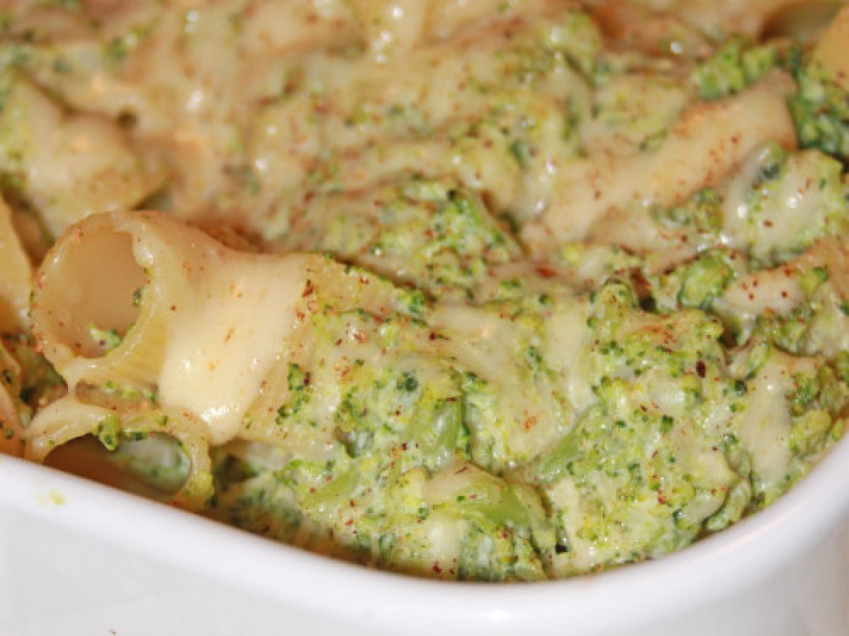 PASTA AI BROCCOLI PROFUMATA ALLA NOCE MOSCATA di Dolcipensieri, foto 1
