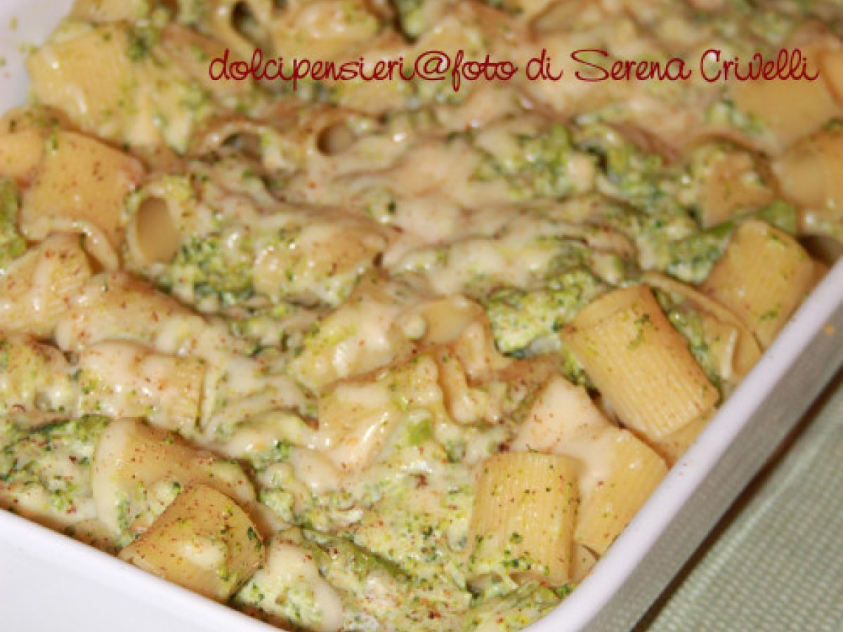 PASTA AI BROCCOLI PROFUMATA ALLA NOCE MOSCATA di Dolcipensieri, foto 2