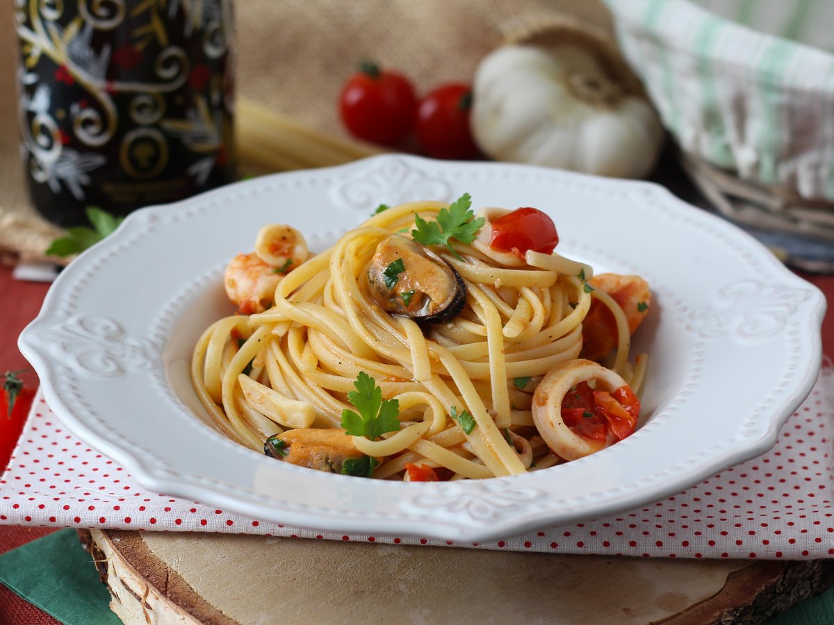 Pasta ai frutti di mare surgelati, il primo piatto gustoso e rapidissimo - foto 6