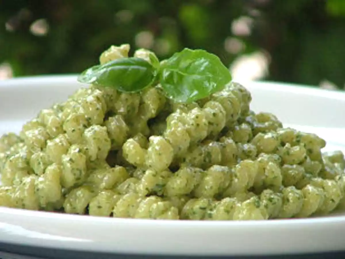 Pasta al pesto