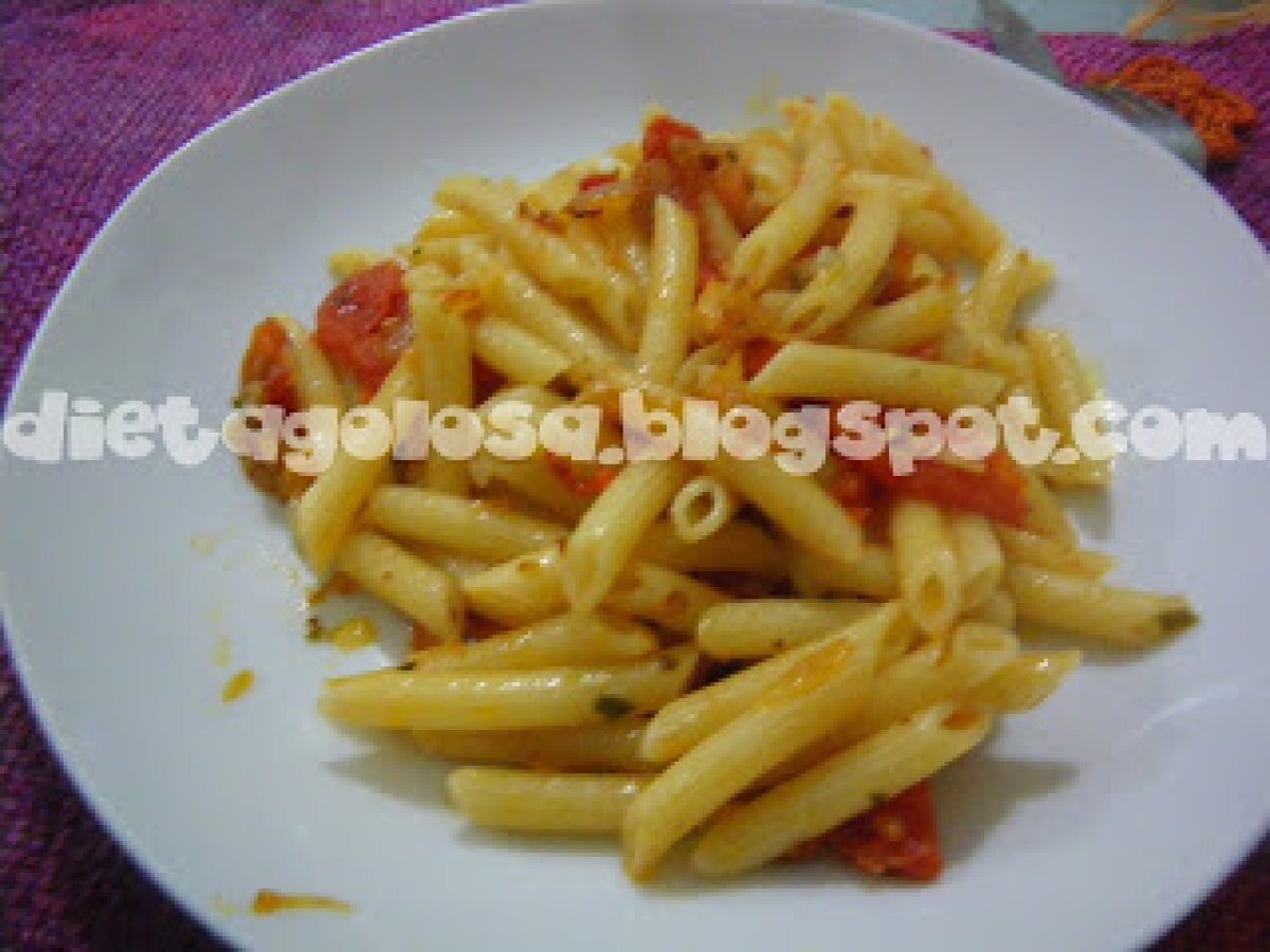 Pasta al Pomodoro e Uova alla boscaiola