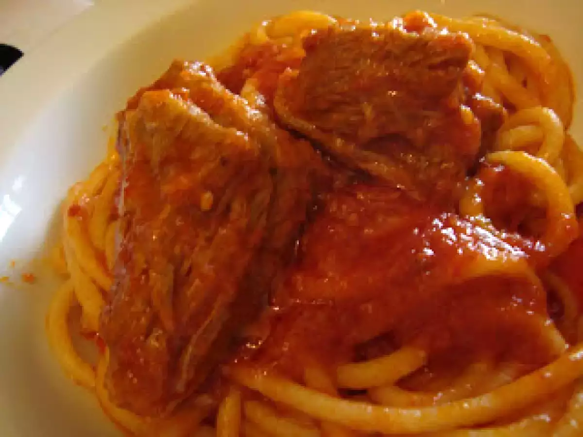 Pasta al sugo con spezzatino - foto 2