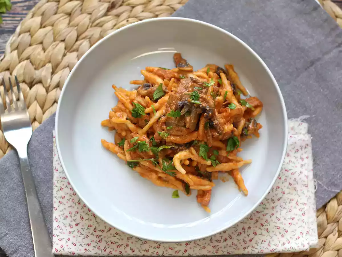 Pasta alla boscaiola, il primo piatto ideale per l'autunno e l'inverno - foto 4