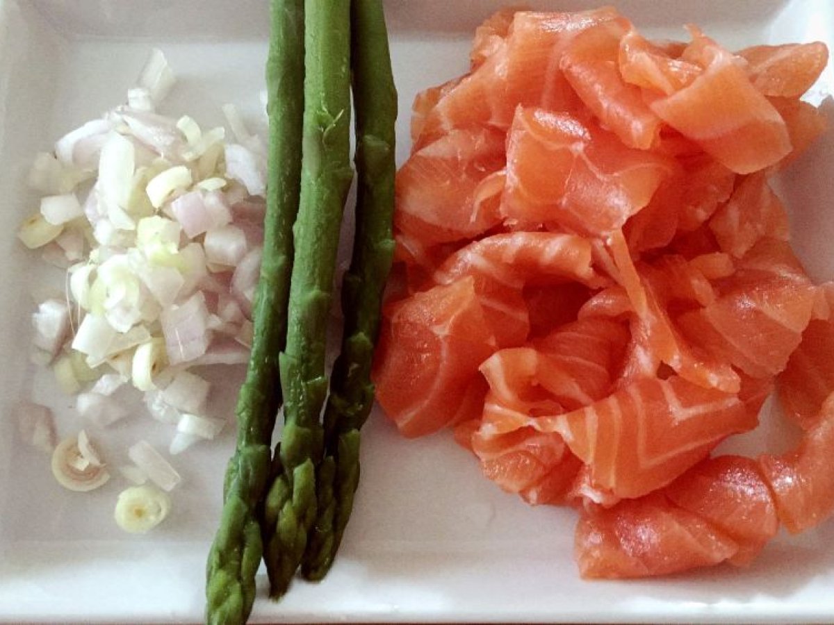 Pasta asparagi e salmone - foto 3