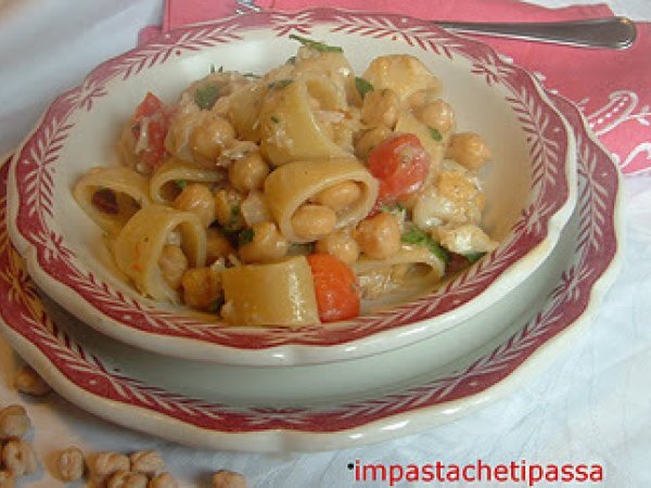 PASTA CECI E BACCALA' (SIMONETTA)