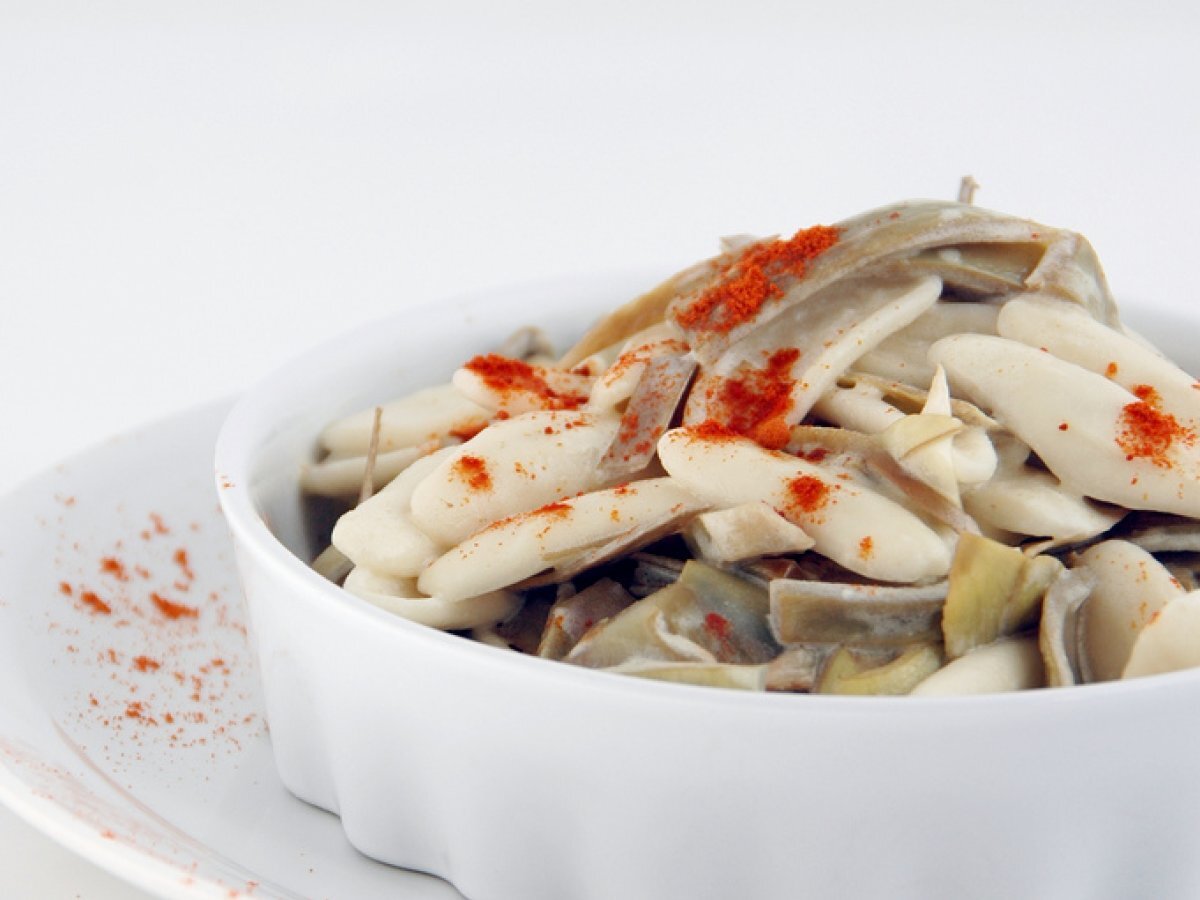 Pasta con carciofi e robiola