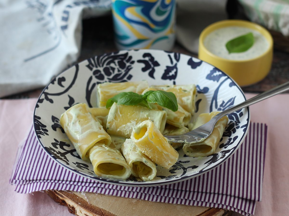 Pasta con crema di ricotta e basilico - foto 2