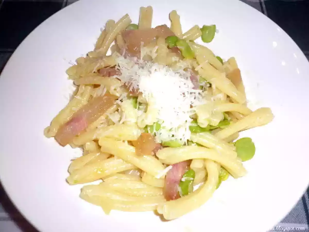 PASTA CON FAVE E PECORINO - foto 2
