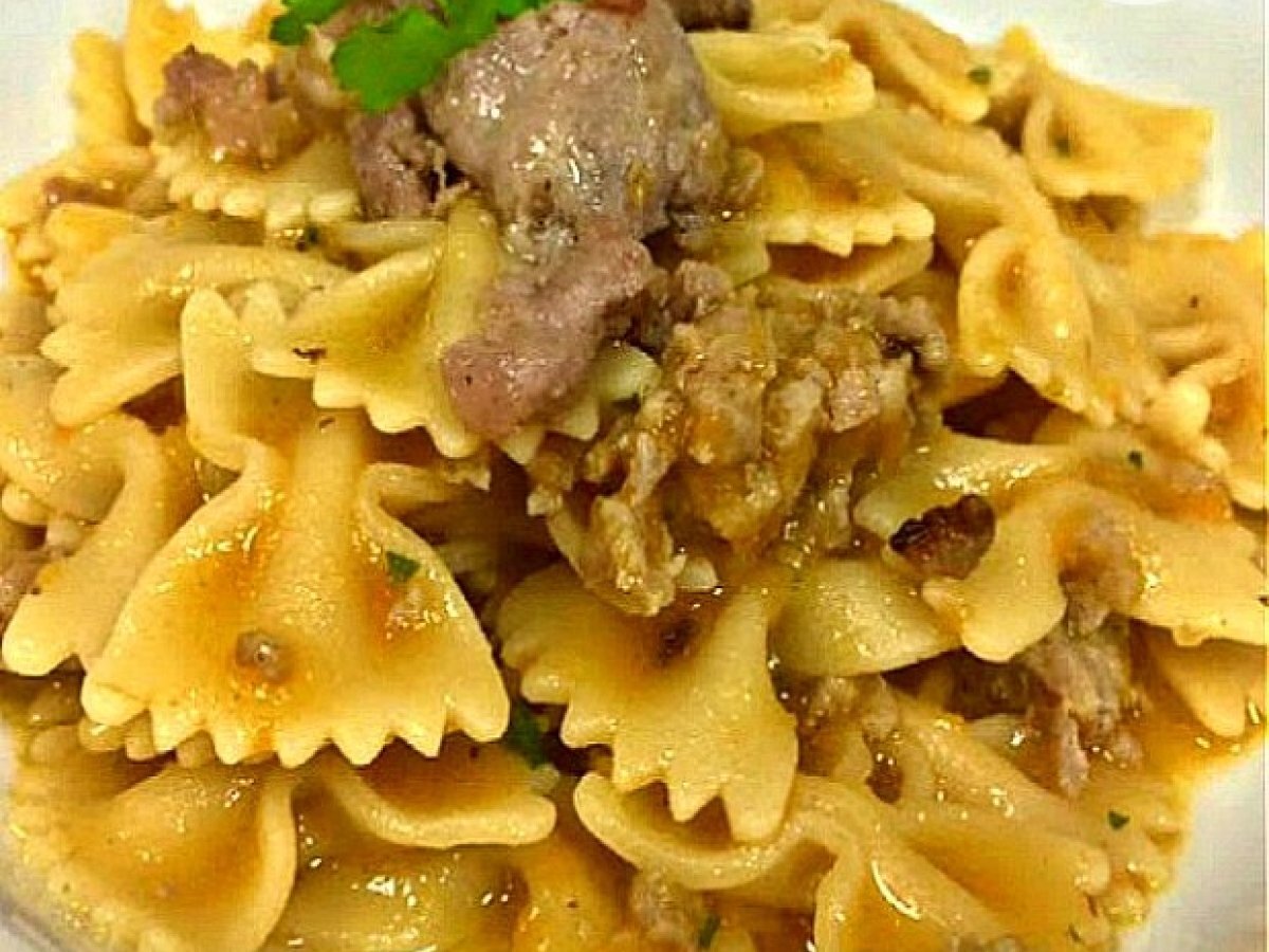 Pasta con la Salsiccia