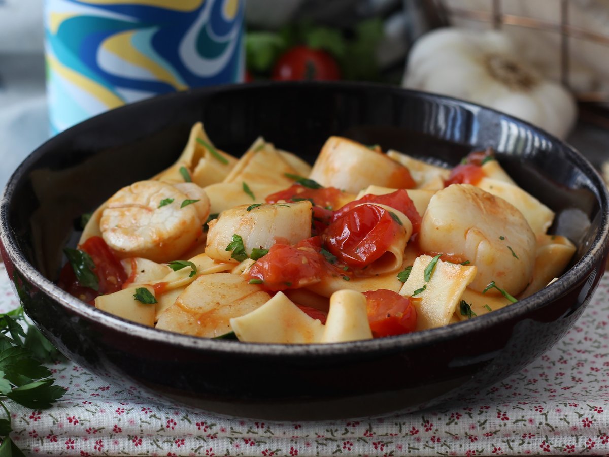 Pasta con le capesante, un elegante primo piatto di mare - foto 2