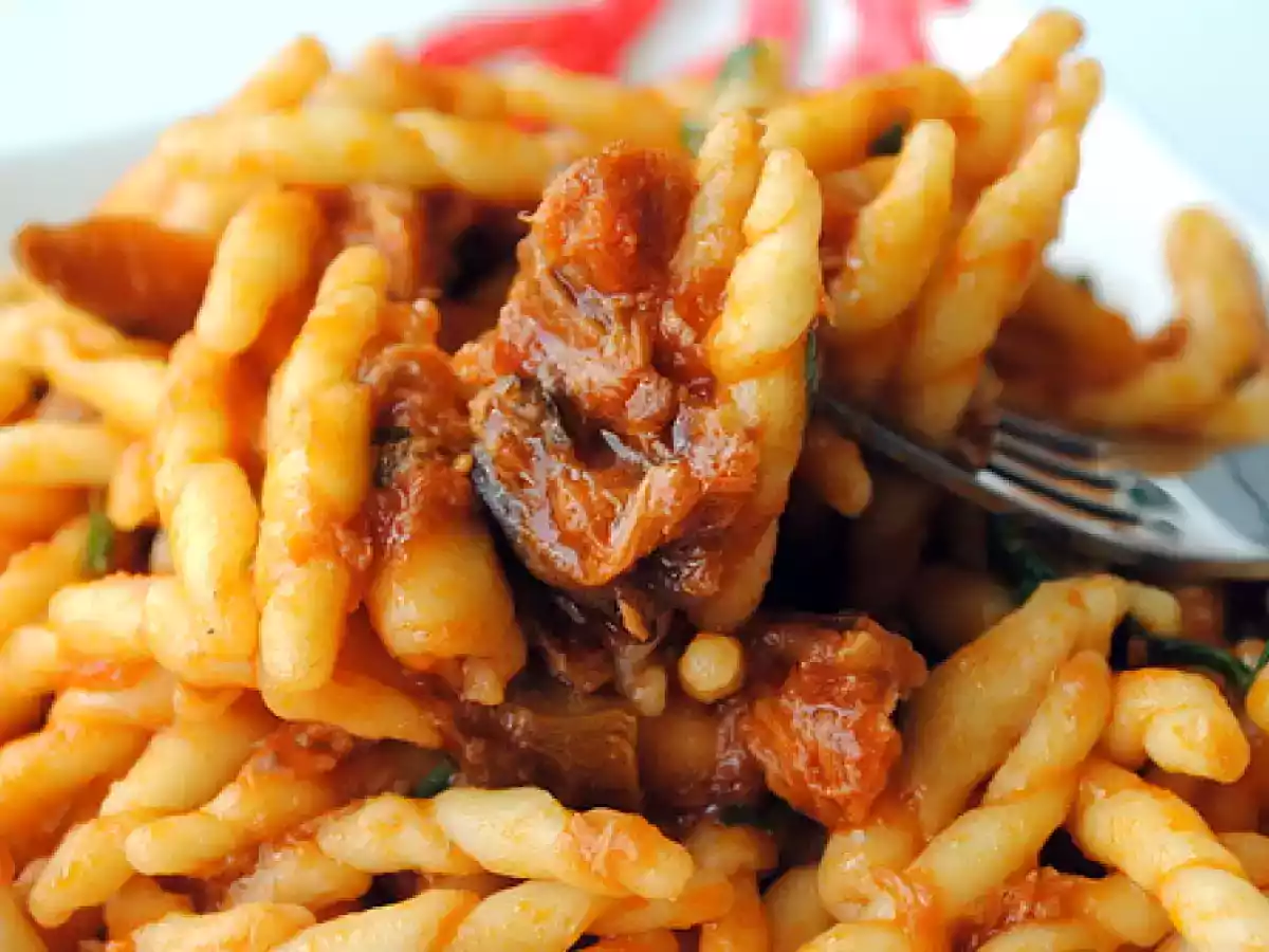 Pasta con tonno e funghi porcini - foto 2