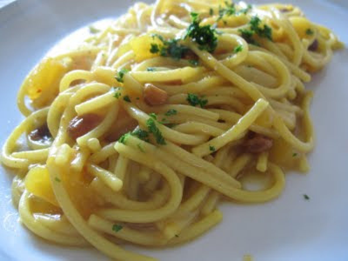 Pasta con zucca al curry