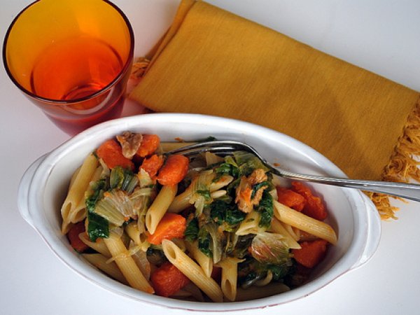 Pasta con zucca e scarola