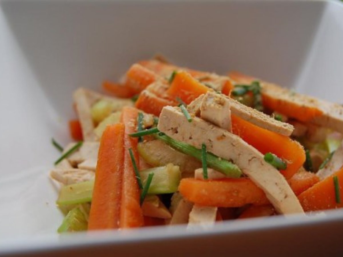 Pasta di tofu con carote ricette vegan