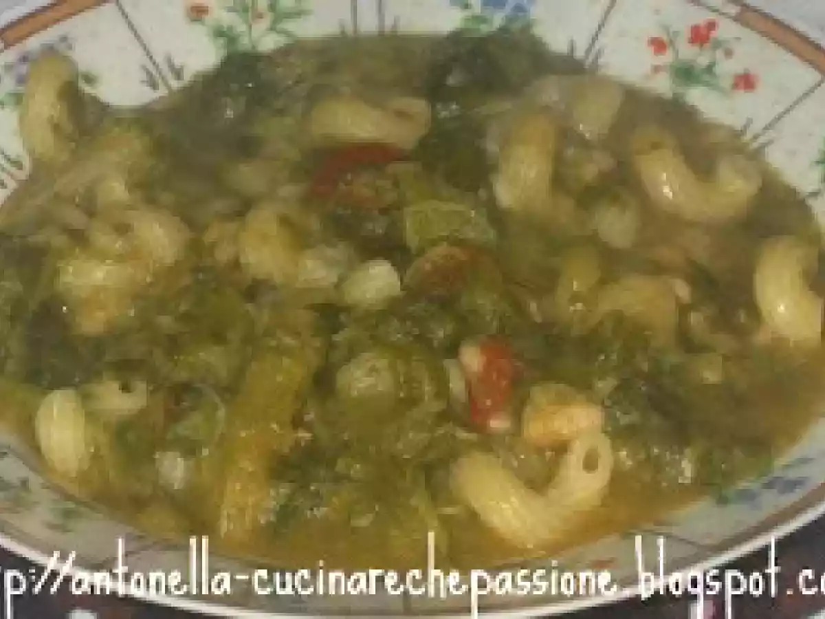 Pasta, fagioli del purgatorio e cavolo nero - foto 2